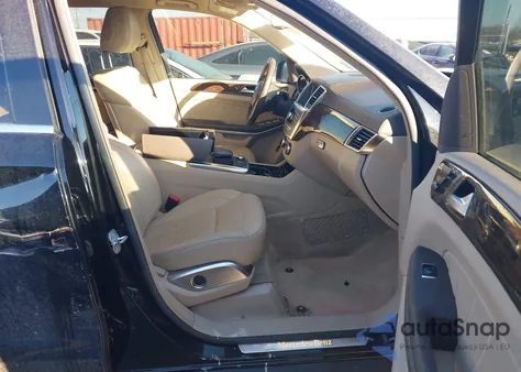 2013 Mercedes-Benz Gl 450 4Matic z USA, uszkodzony, nr VIN 4JGDF7CEXDA197030